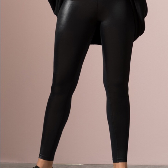 peach Pants - Peach Nina Legging Brand New With Tags Size Large